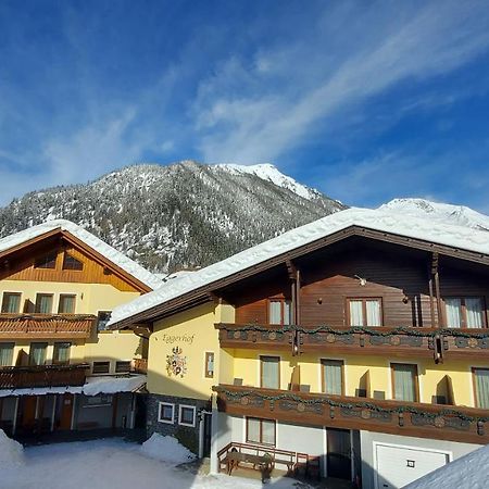 Eggerhof Hotel Mallnitz Exterior photo